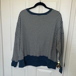 American Eagle blue and white stripe sweater